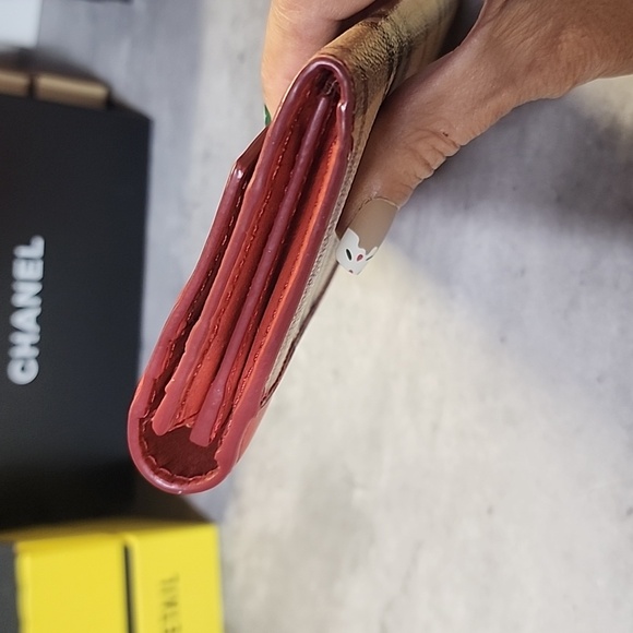 Burberry wallet - Picture 5 of 13